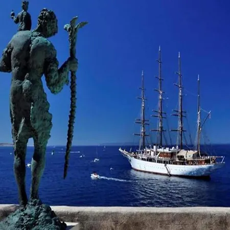 דירה In Near Sandy *