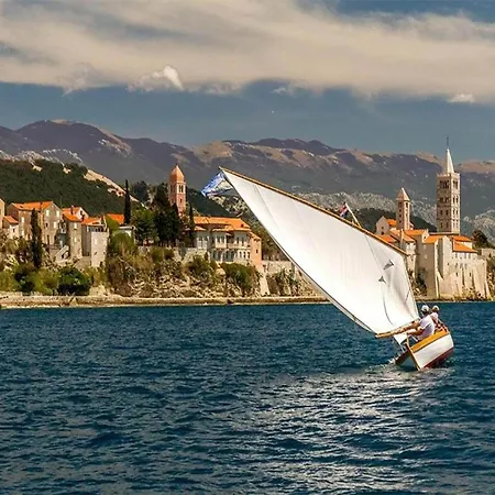 شقة In Near Sandy *