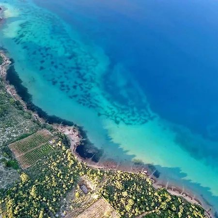 شقة In Near Sandy Kampor