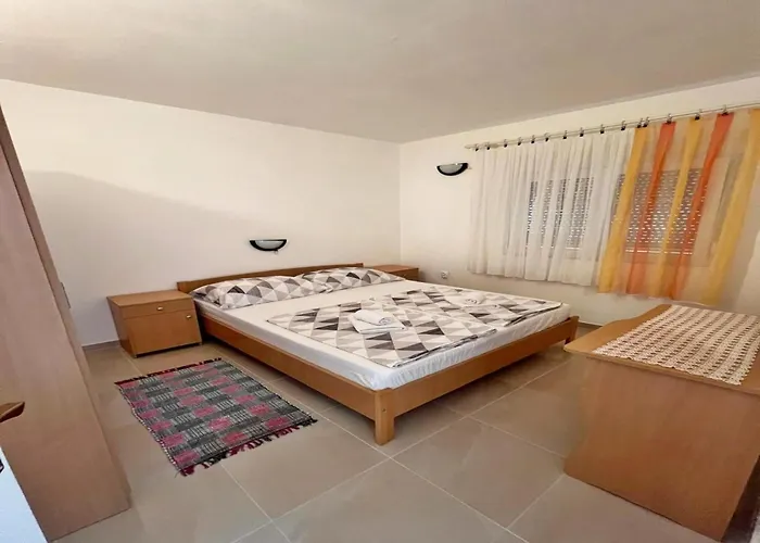Apartamento In Near Sandy Kampor